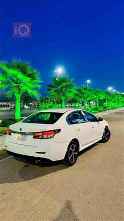 رينو سافران